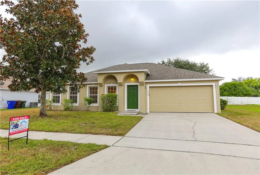 1834 Roper Road Saint Cloud FL 34771