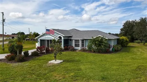 68 Clubhouse Terrace Rotonda West FL 33947
