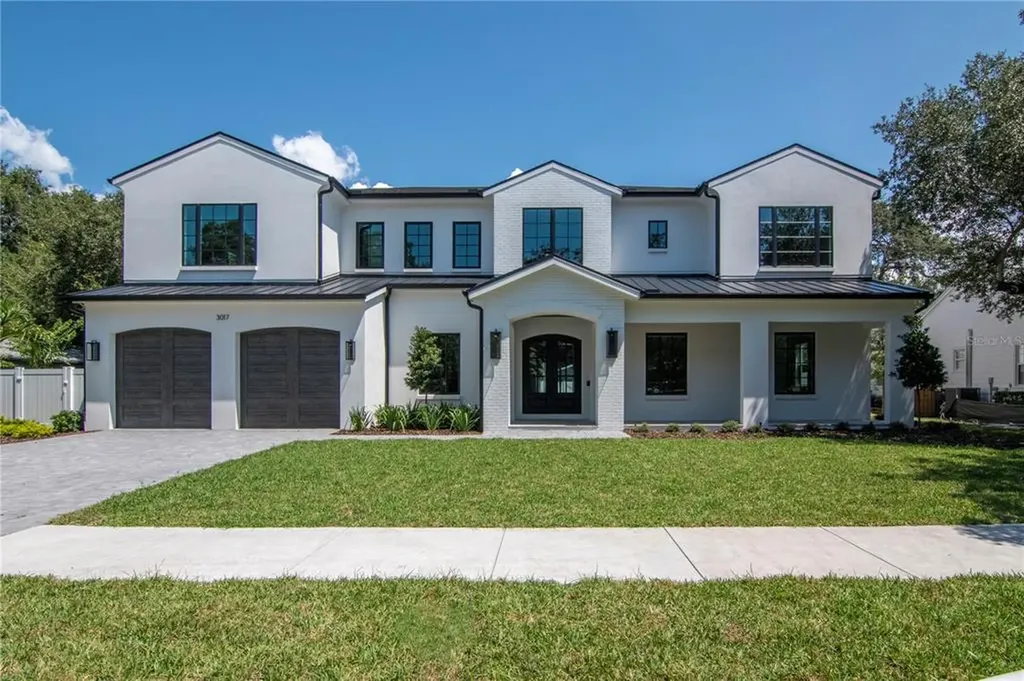 3017 W Lawn Avenue Tampa FL 33611