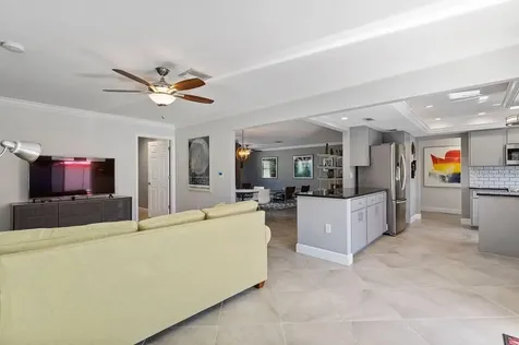 3957 Glen Oaks Manor Drive Sarasota FL 34232
