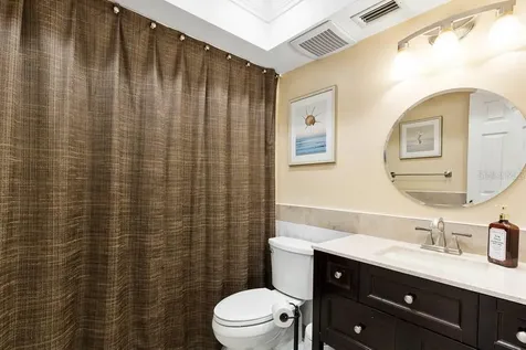 3957 Glen Oaks Manor Drive Sarasota FL 34232