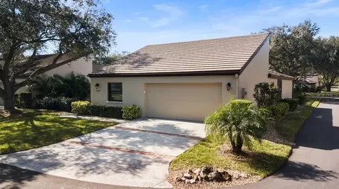 3957 Glen Oaks Manor Drive Sarasota FL 34232