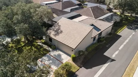 3957 Glen Oaks Manor Drive Sarasota FL 34232