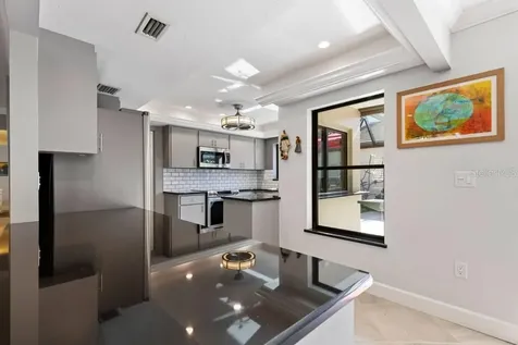 3957 Glen Oaks Manor Drive Sarasota FL 34232