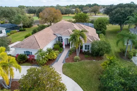 10020 Cherry Hills Avenue Circle Bradenton FL 34202