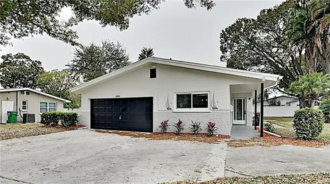 10450 Blossom Lake Drive Seminole FL 33772