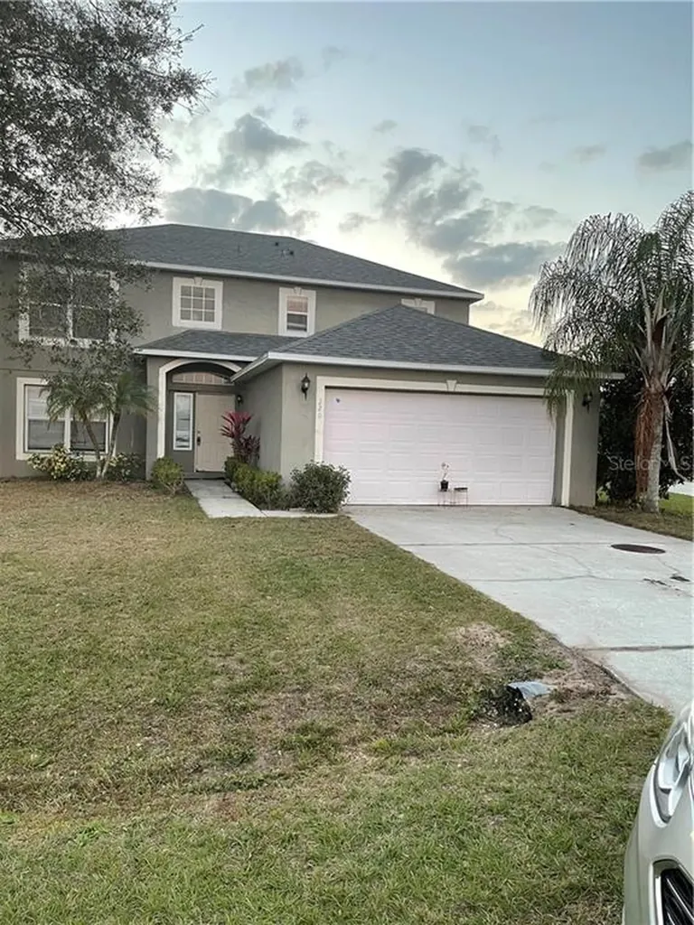 220 Genoa Court Kissimmee FL 34758
