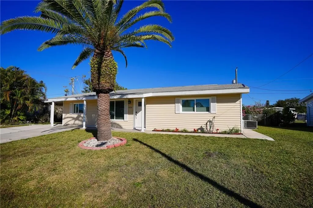 8354 Fay Avenue North Port FL 34287