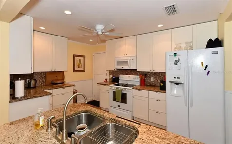 1886 Bougainvillea Street Sarasota FL 34239