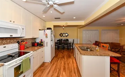 1886 Bougainvillea Street Sarasota FL 34239