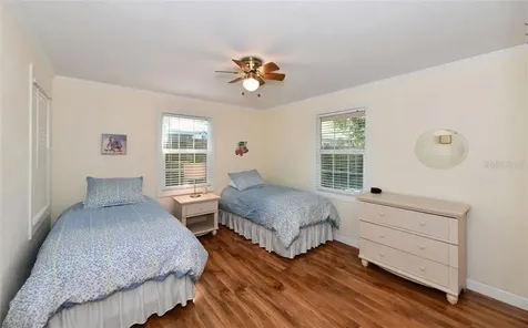 1886 Bougainvillea Street Sarasota FL 34239