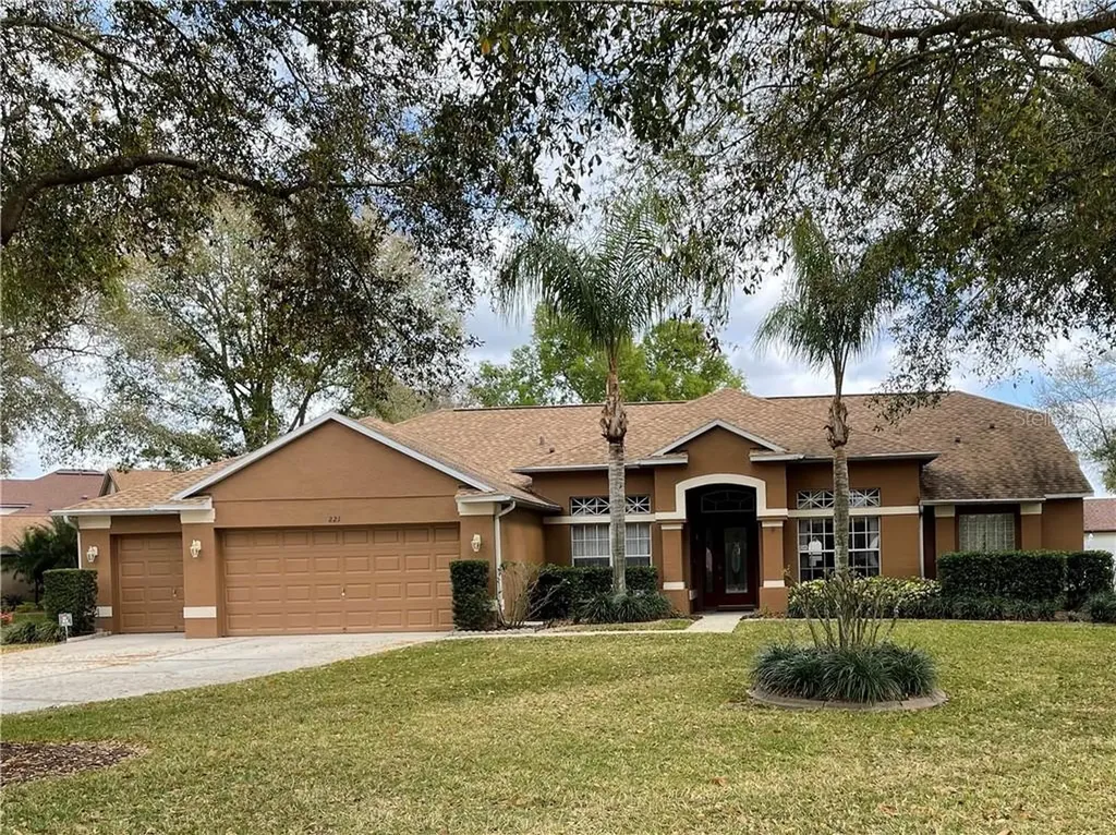 221 Norris Place Casselberry FL 32707