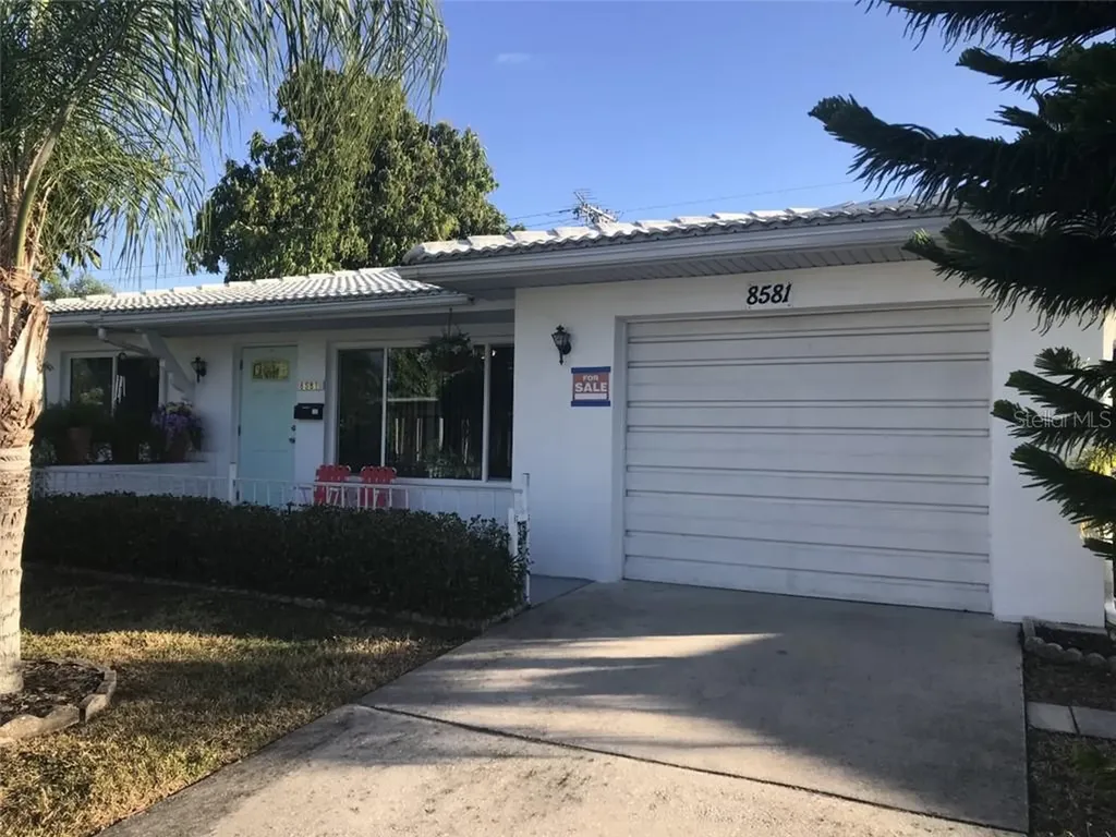 8581 Seville Court North Port FL 34287