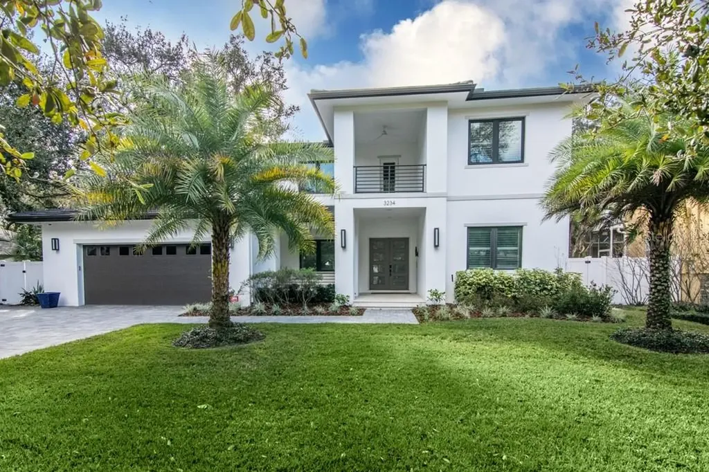 3234 W Fair Oaks Avenue Tampa FL 33611