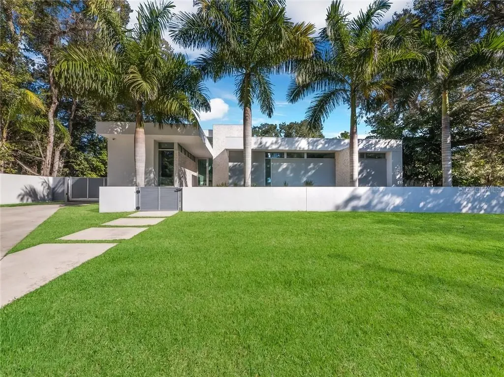 4114 Bay Shore Road Sarasota FL 34234
