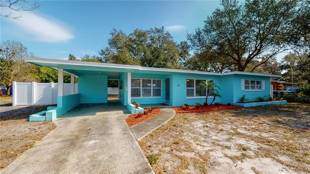 1211 77th Street N St Petersburg FL 33710