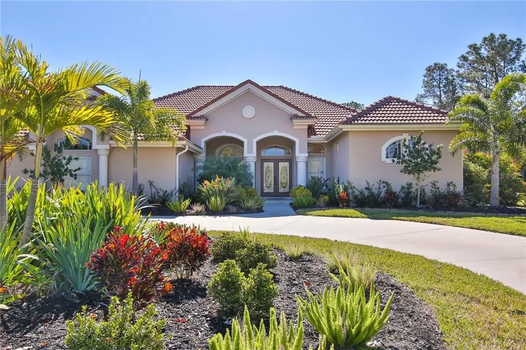 21808 Deer Pointe Crossing Bradenton FL 34202
