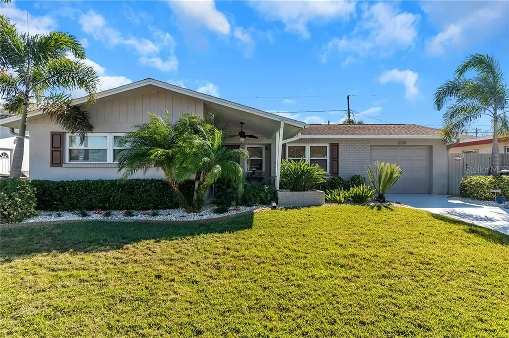 2319 Chaucer Street Clearwater FL 33765
