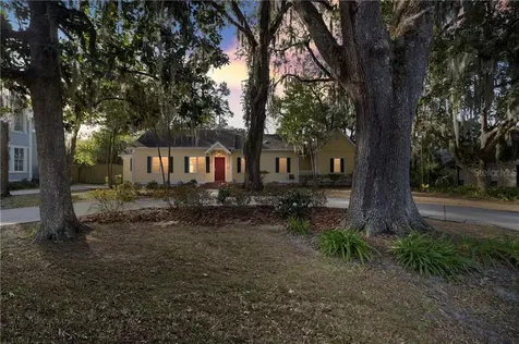 904 SE 2nd Street Ocala FL 34471