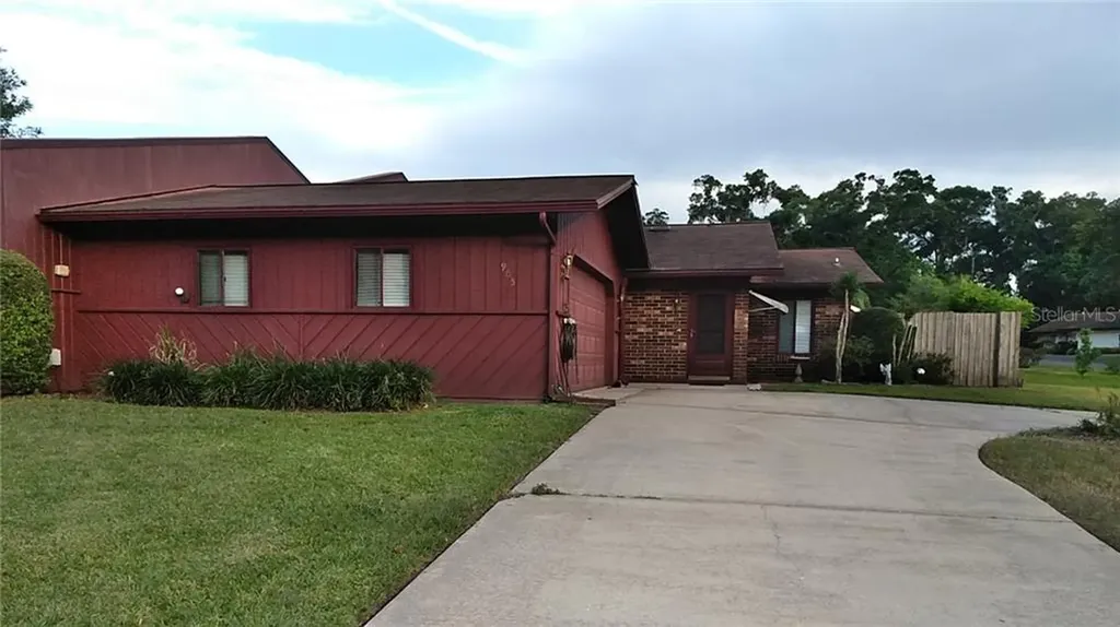 965 Kings Mountain Road Deland FL 32720