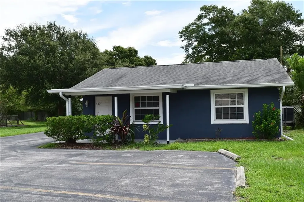 4107 26th Street W Bradenton FL 34205