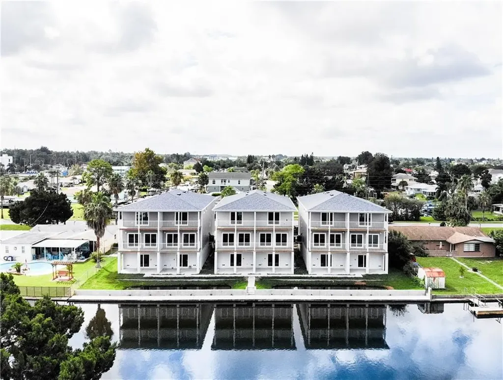 6873 Clark Street Hudson FL 34667