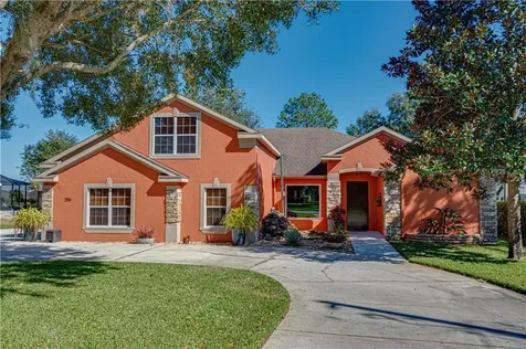 206 Osceola Street Auburndale FL 33823