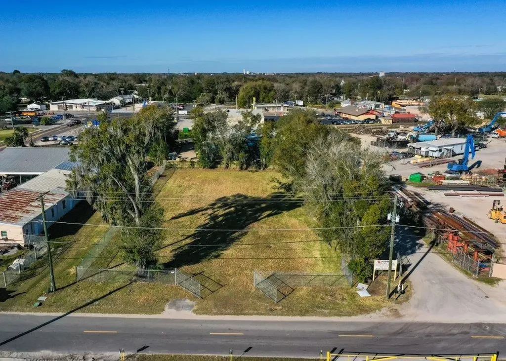 711 Hitchcock Street Plant City FL 33563