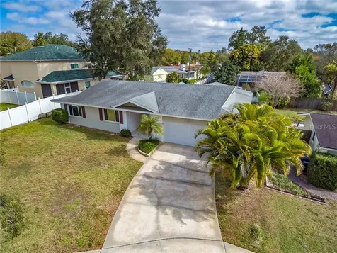 1101 Live Oak Court Clearwater FL 33756