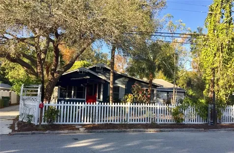 1695 Arlington Street Sarasota FL 34239