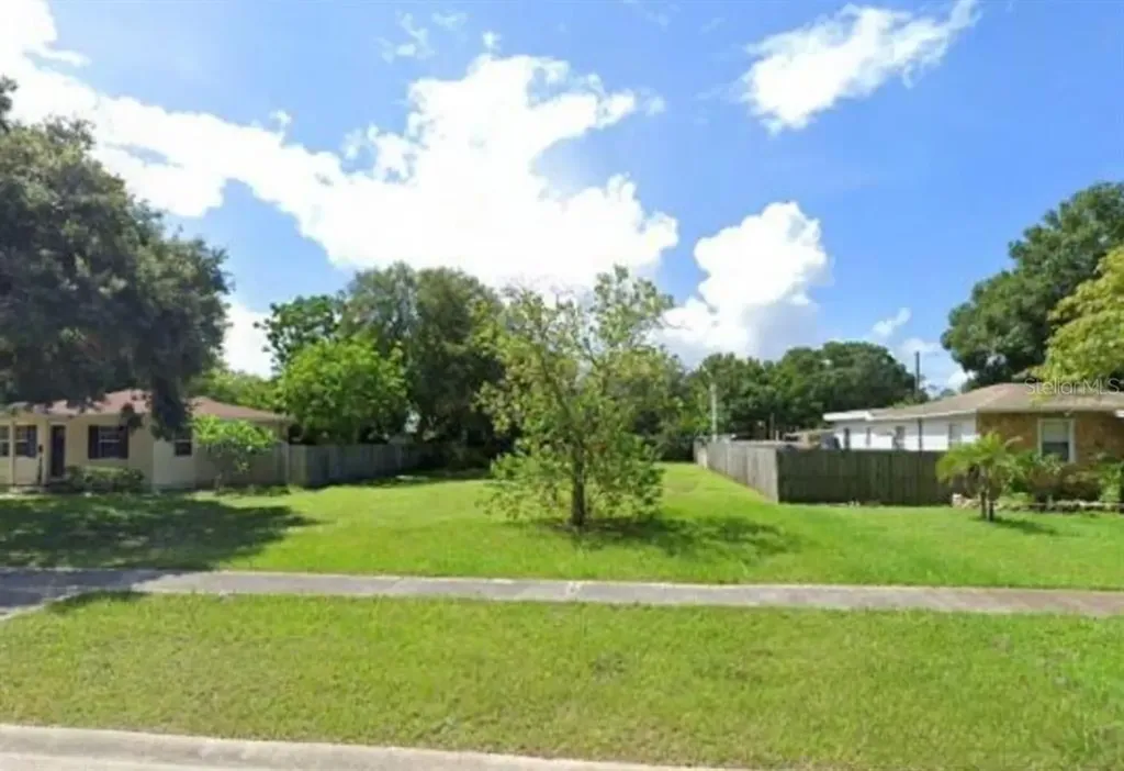 816 59th Avenue NE St Petersburg FL 33703