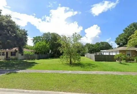 816 59th Avenue NE St Petersburg FL 33703