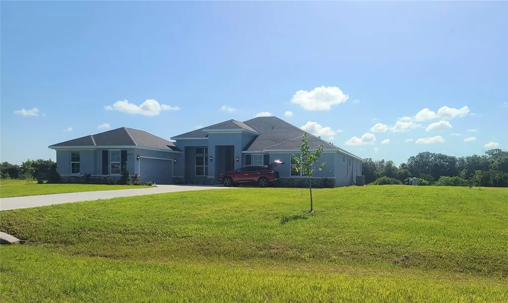 5032 Lake Toscana Drive Wimauma FL 33598