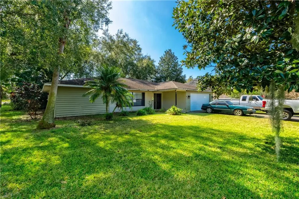 336 Shorewood Drive Tavares FL 32778