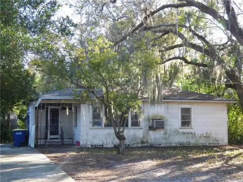 1449 Pine Street Clearwater FL 33756