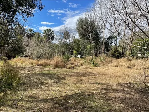 126 W Spring Street De Leon Springs FL 32130