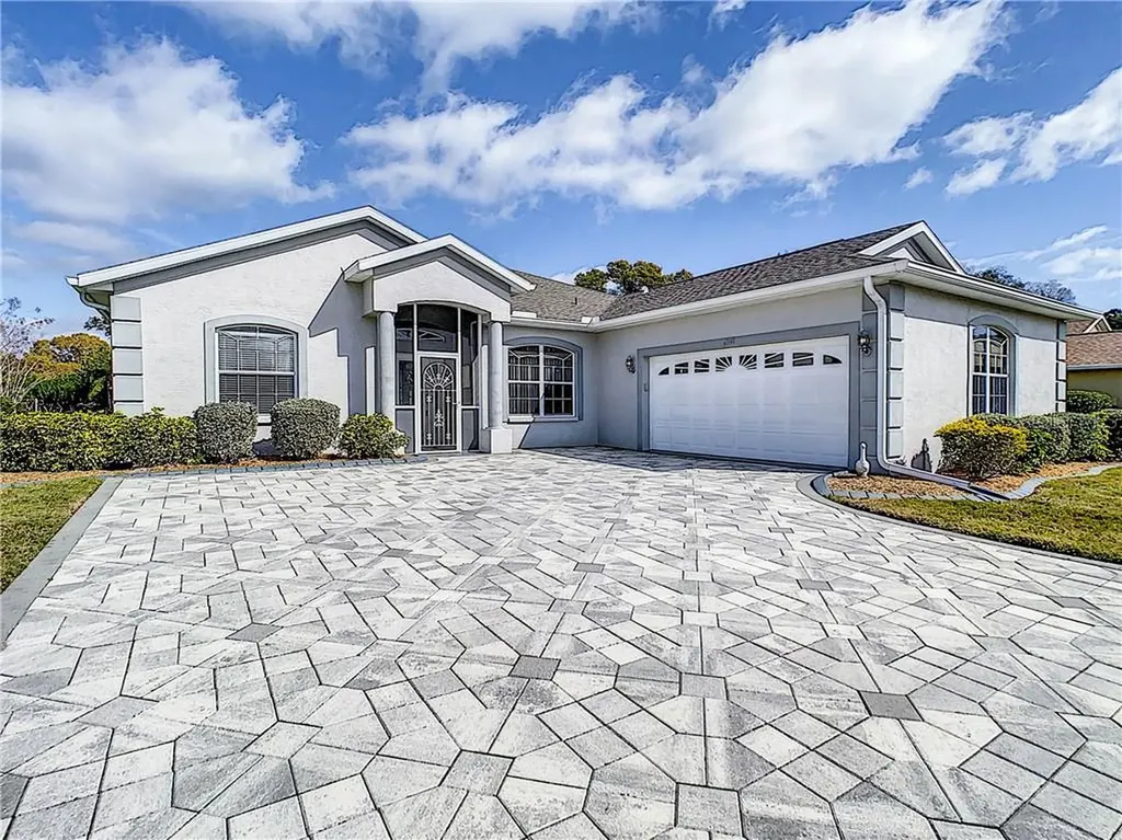 4091 Green Tree Avenue Sarasota FL 34233