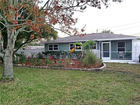 6918 13th Street N St Petersburg FL 33702