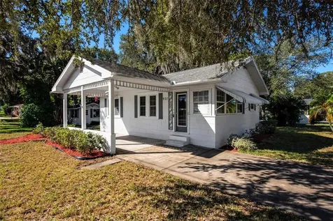 927 Omaha Street Palm Harbor FL 34683