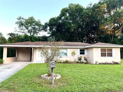 400 Virginia Street Minneola FL 34715