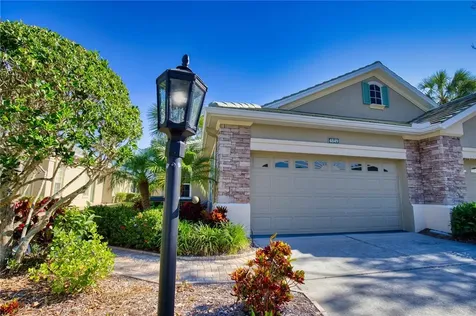 4849 Lakescene Place Sarasota FL 34243