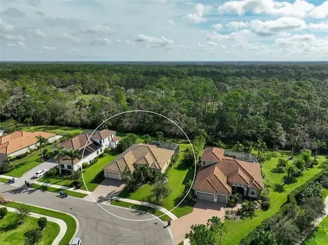 8272 Larkspur Circle Sarasota FL 34241