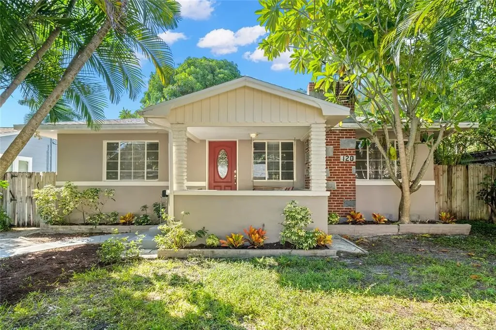 120 19th Avenue N St Petersburg FL 33704