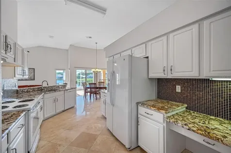 16603 Lake Heather Drive Tampa FL 33618