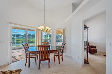 16603 Lake Heather Drive Tampa FL 33618