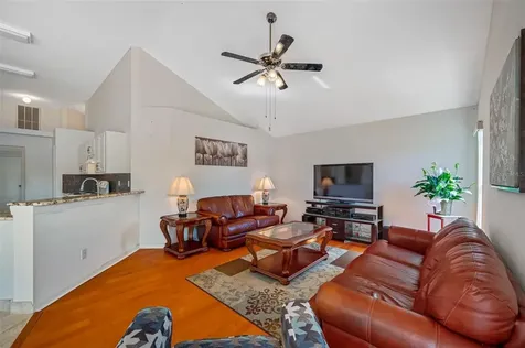 16603 Lake Heather Drive Tampa FL 33618