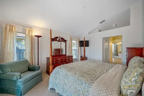 16603 Lake Heather Drive Tampa FL 33618