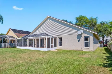 16603 Lake Heather Drive Tampa FL 33618