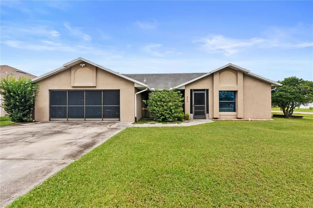 601 Deauville Court Kissimmee FL 34758