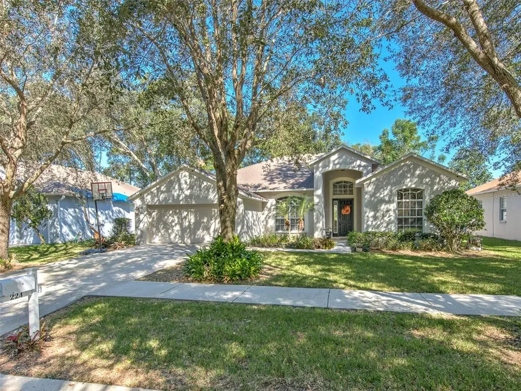 224 Taylor Bay Lane Brandon FL 33510